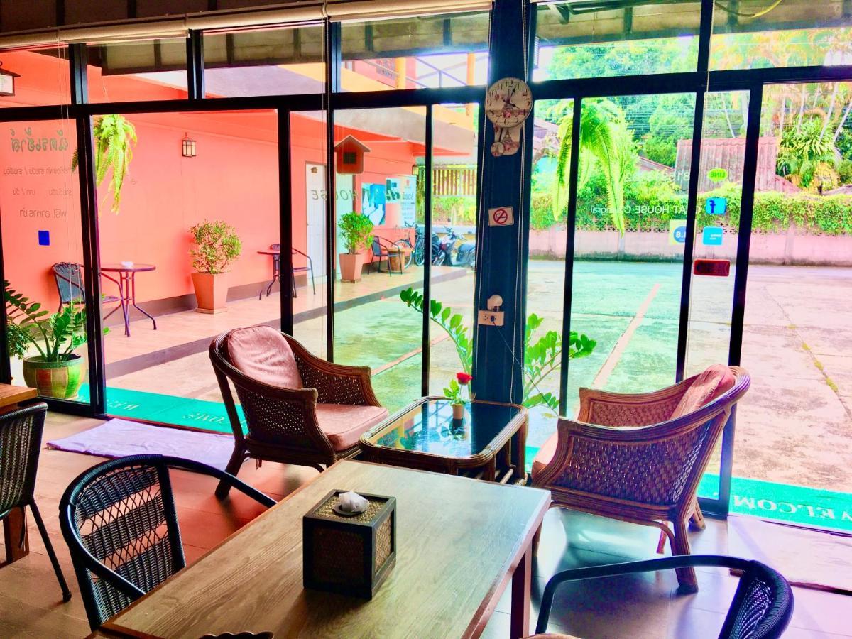 Chat House Soi 18 Mithuna Chiangrai Chiang Rai Exterior photo